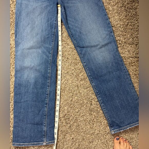 Hudson Nico Rolled Straight Jeans - Picture 4 of 9